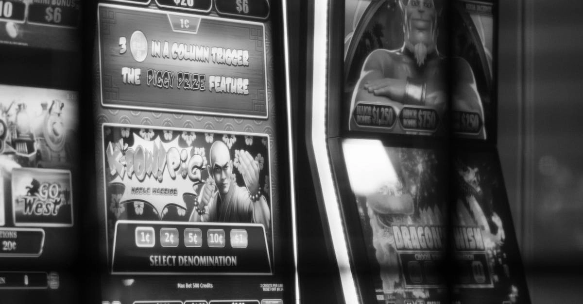 Игровой автомат Gates of Olympus 1000 с барабанами и символами